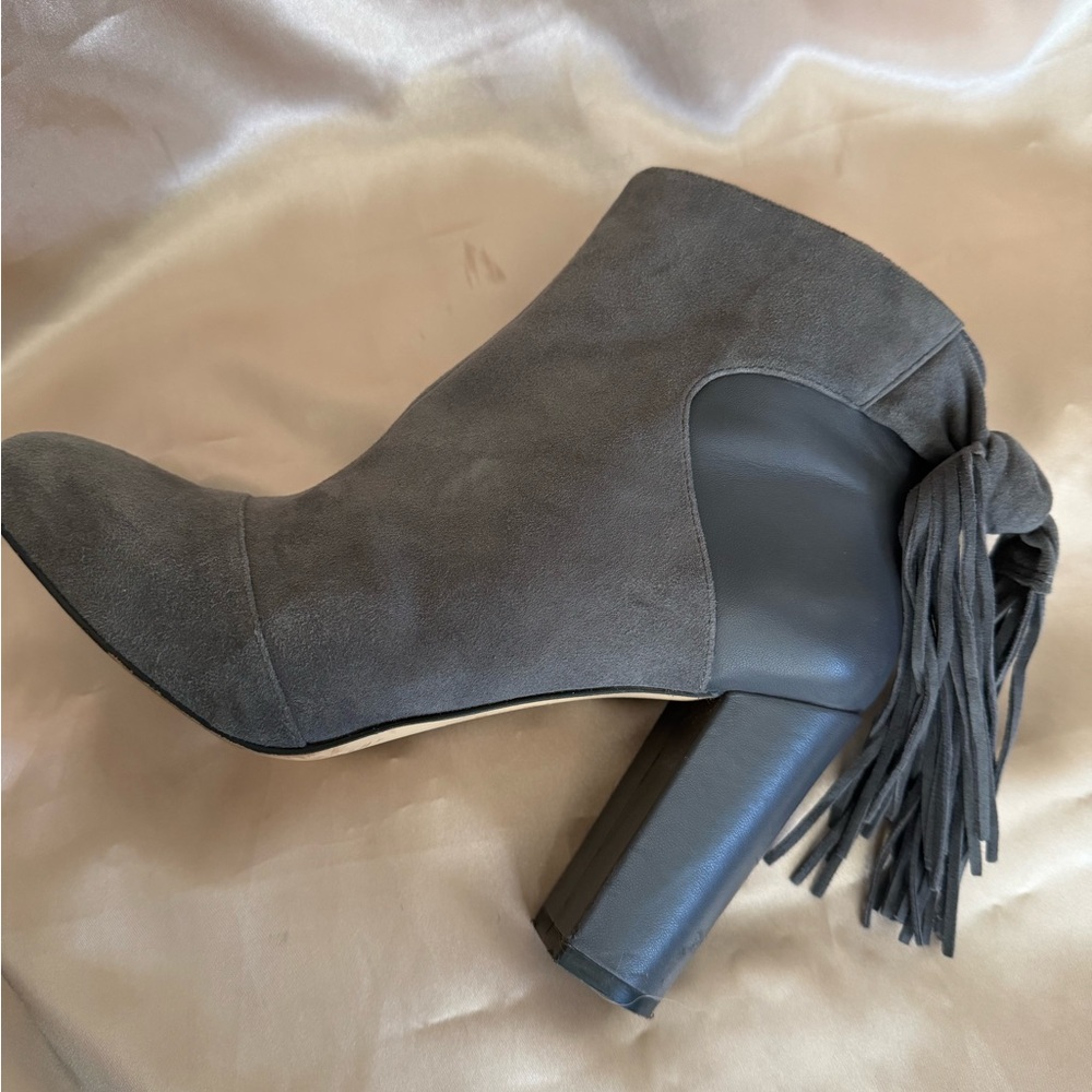Booties - Picture 5 of 8